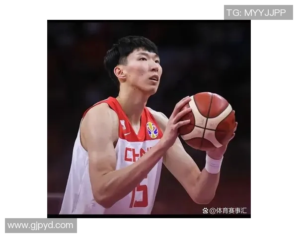 周琦入选火箭队：中国篮球的新希望