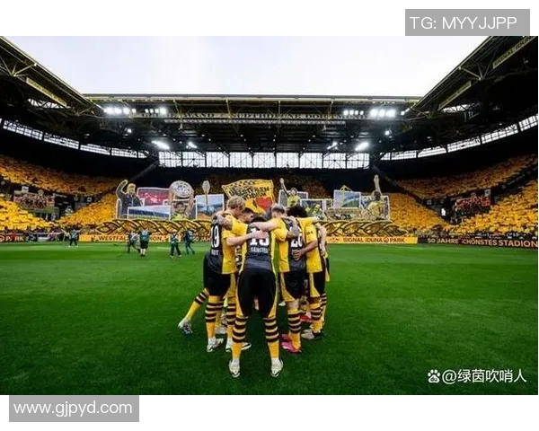 多特蒙德客场硬仗战平科隆，德甲冠军梦或生变？